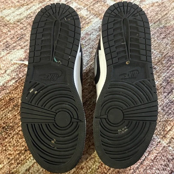 Nike Jordans, kids size 5